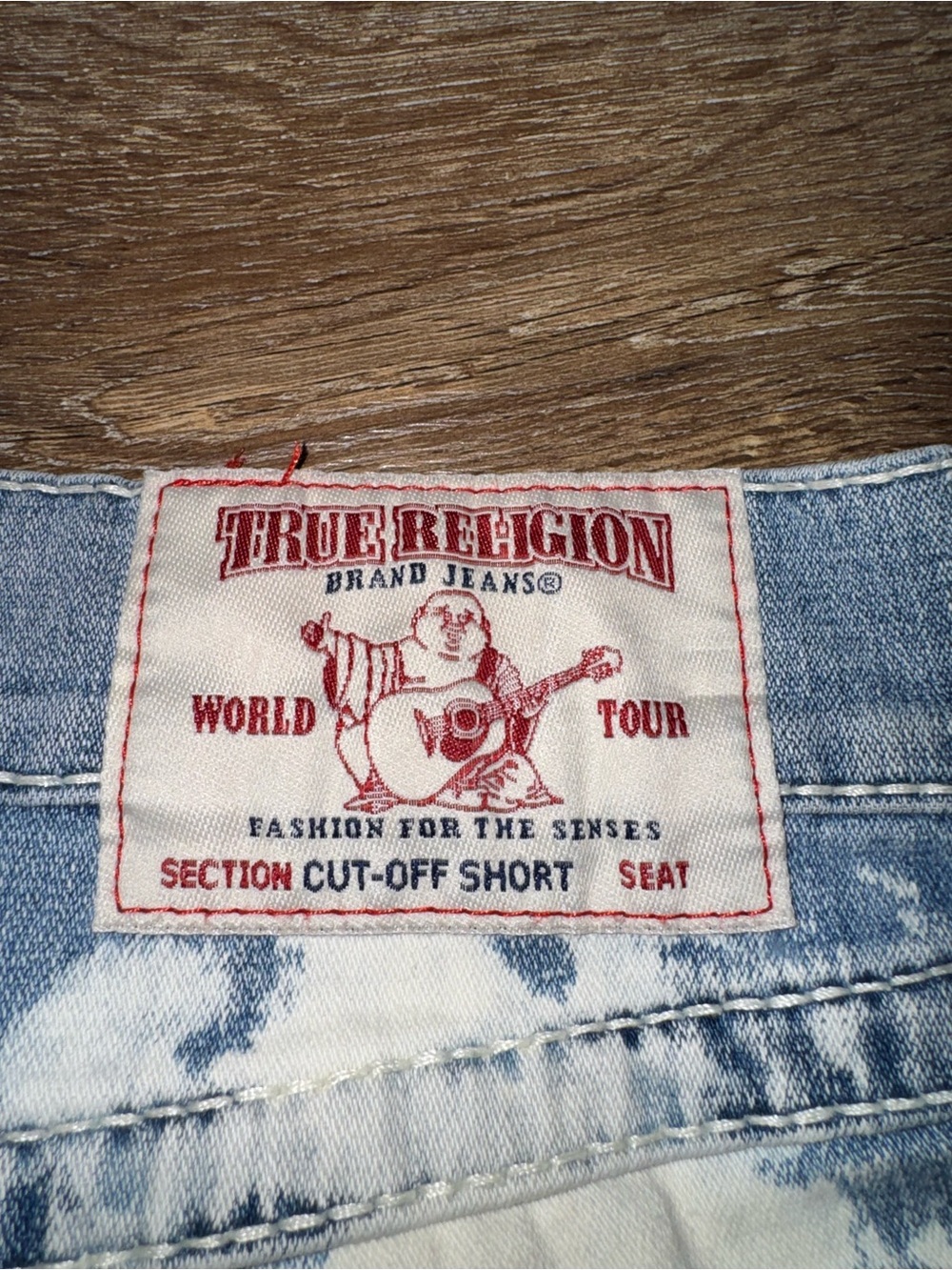 True Religion Straight Flap Big T Acid Wash Frayed Hem Cut-Off Shorts Men's 33 - Picture 7 of 13